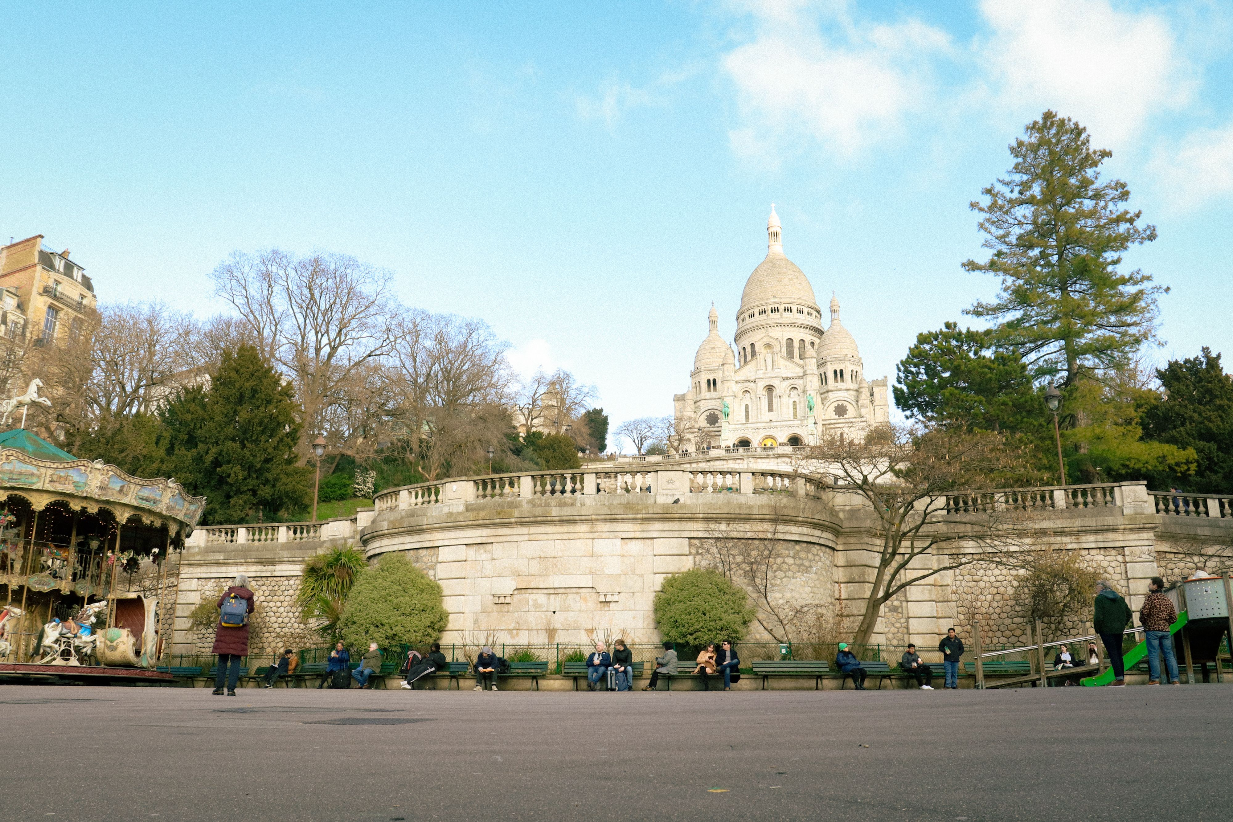 Montmartre: a morning for streets and small discoveries